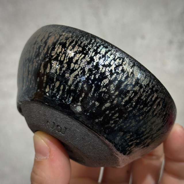 張建華｜南浦窯｜100cc 積碳位窯變藍 黑底銀斑斂口缽缽盞 ZJH020