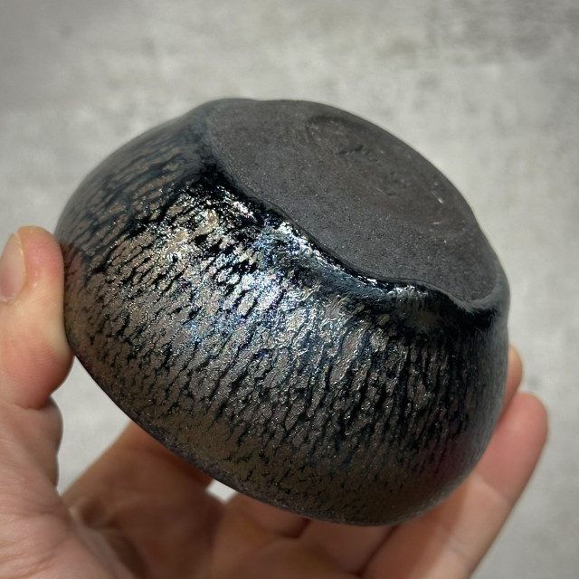 張建華｜南浦窯｜100cc 積碳位窯變藍 黑底銀斑斂口缽缽盞 ZJH020