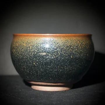 越後民窯?　道八銘　雲龍文染付水注 越州窯 青磁有蓋龍口水注 – Yue Celadon Pitcher | 陶磁