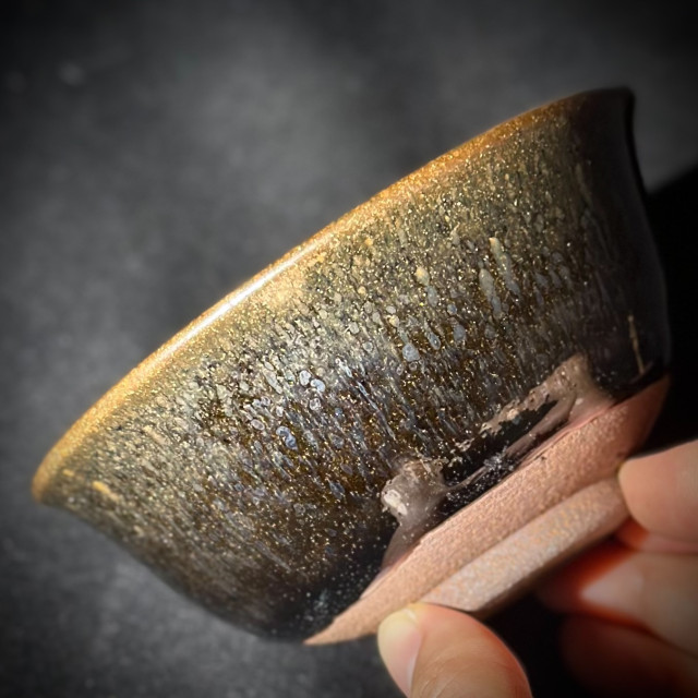 嚴柳忠｜樂盞堂｜茶末藍鷓鴣斑撇口盞 YLZ025