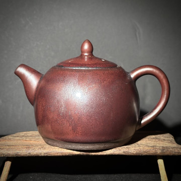 俞彩珍｜柴窯建盞壺杯組｜280cc 柿紅銀霜西施將軍壺 FCJ003