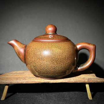 俞彩珍｜柴窯建盞壺杯組｜280cc 柿紅茶末鷓鴣斑仿古西施壺 FCJ006
