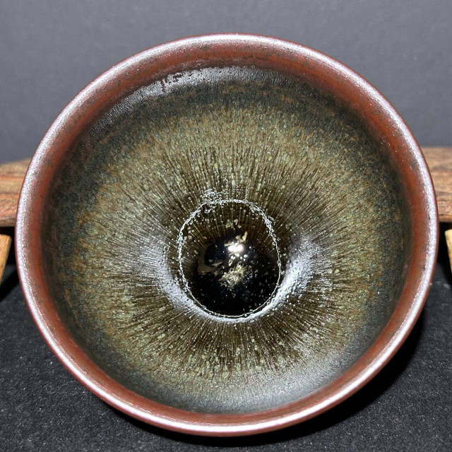 徐偉｜昔瑤龍窯｜茶末滴帶毫束口盞 SW021-A