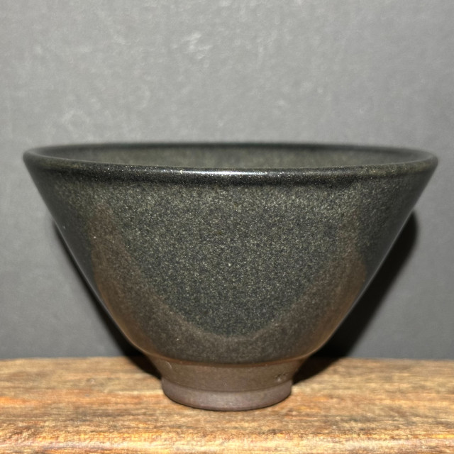 葉福生｜江南一葉盞｜灰貝敞口斗笠盞 YFS022