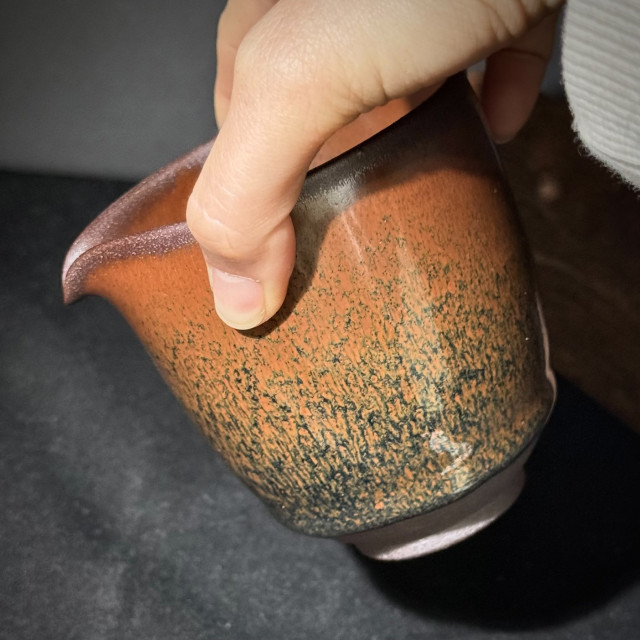 嚴柳忠｜樂盞堂｜220cc 金兔毫龍窯公道杯 茶海 YLZ096