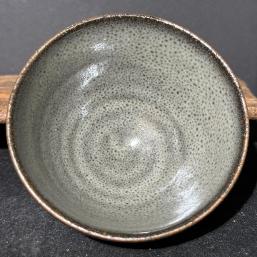 嚴柳忠｜樂盞堂｜灰貝芝麻斑斂口禪定盞 YLZ099