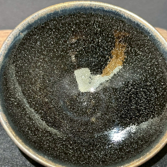 葉福生｜江南一葉盞｜黑釉蝦青斂口盞 YFS034