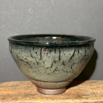 周文波｜福煜堂｜窯變灰貝芝麻斑束口盞 ZWB021