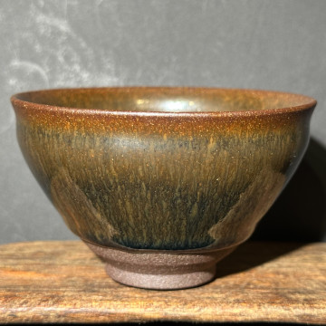 徐偉｜昔瑤龍窯｜青兔毫束口盞 SW063