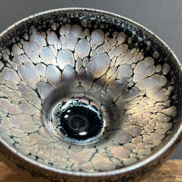 建盞彩金油滴｜80cc 斂口缽缽盞 手拉胚