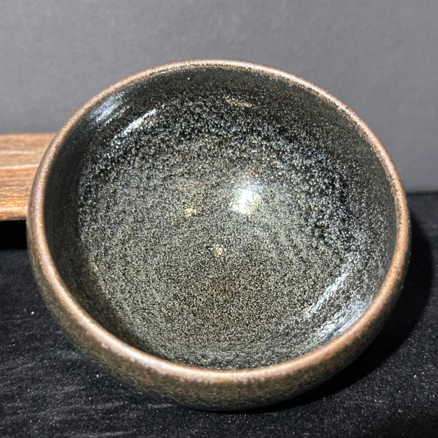 張震濤｜挹陶齋｜鈣化茶末貝斂口缽缽盞 ZZT016