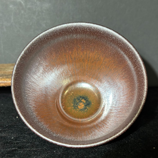 張震濤｜挹陶齋｜柿紅毫束口盞 ZZT025