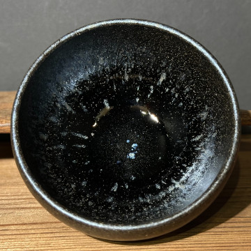張建華｜南浦窯｜110cc 積碳位 黑底銀斑斂口缽缽盞 ZJH005