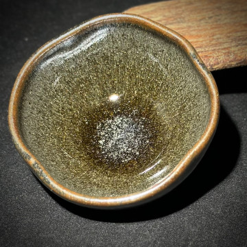 潘勇靜｜江雪手捏盞 雪落深林 PUG002｜樂盞堂