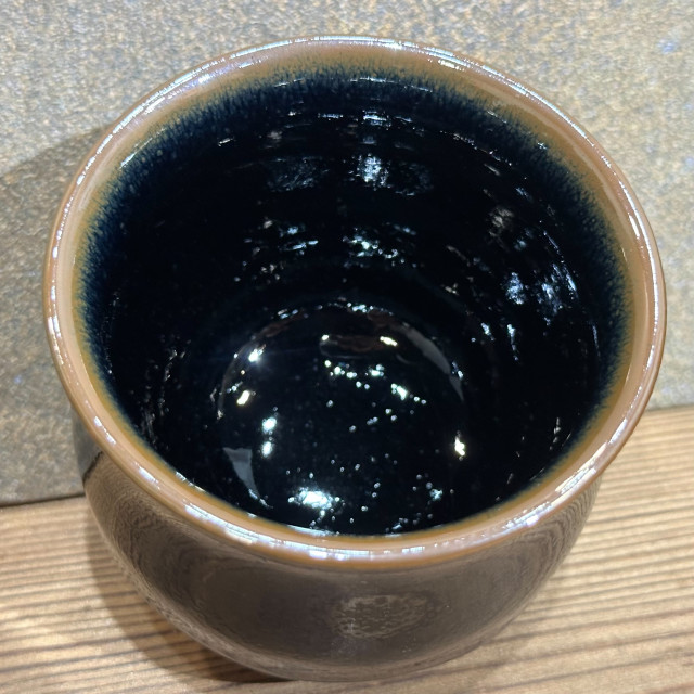 周文波｜福煜堂｜烏金小撇口手握盞 ZWB026