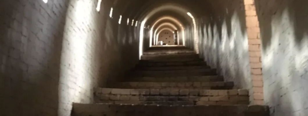 龍窯看似簡單卻重要的一道工序｜裝窯